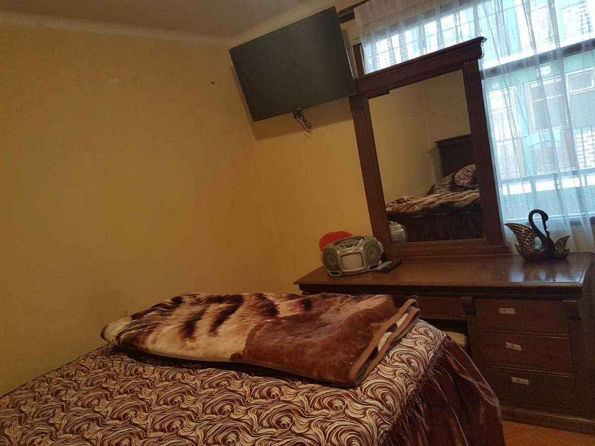 Hostel Buen Descanso Сукре Экстерьер фото
