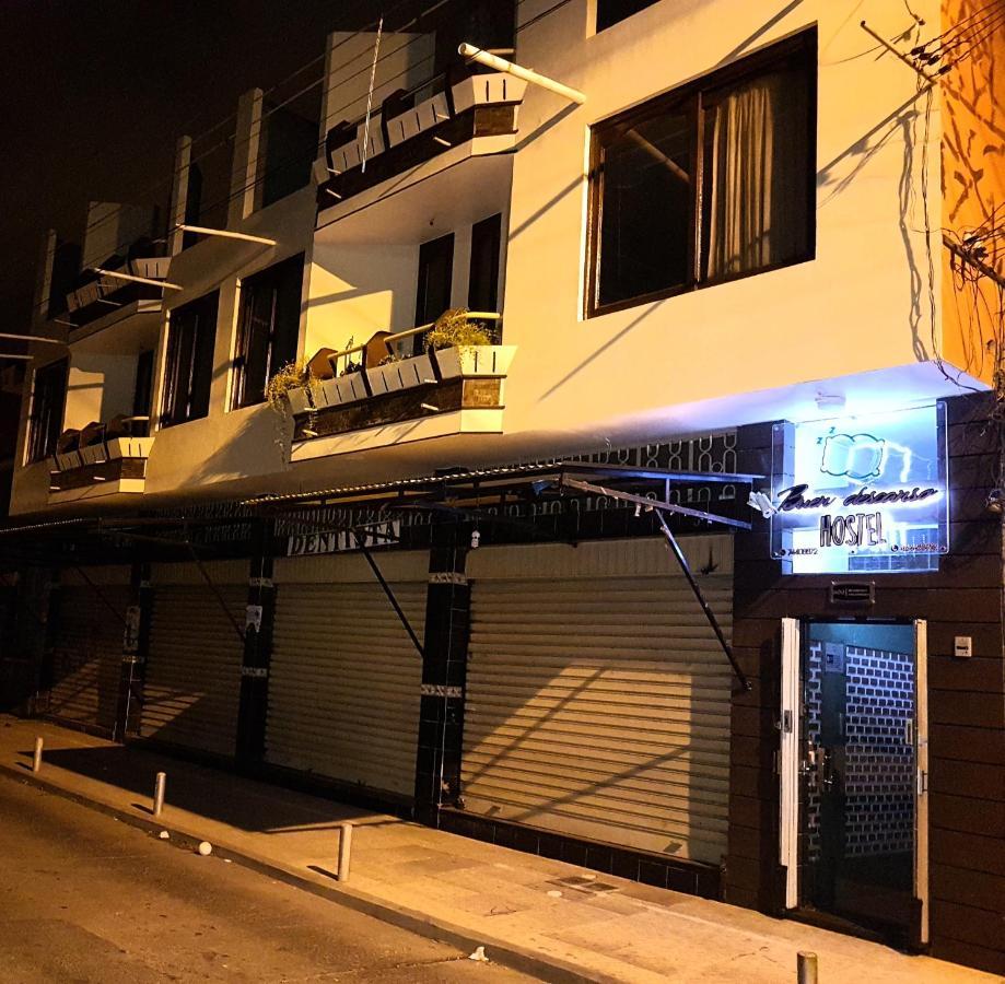 Hostel Buen Descanso Сукре Экстерьер фото